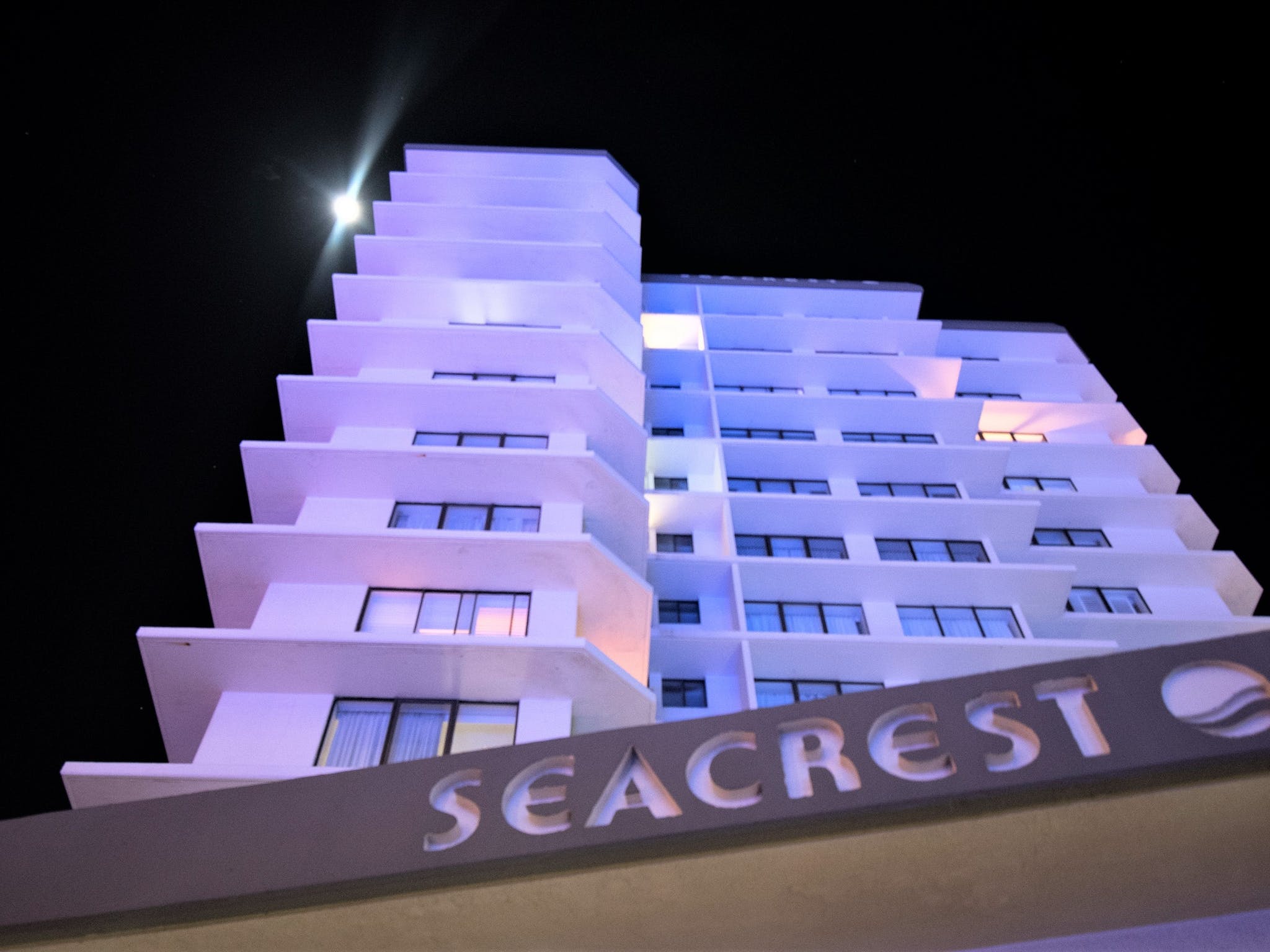 Seacrest Apartments